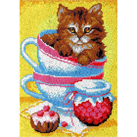 Teacup Cat - (23x33in - 60x85cm) - DIY Latch Hook Kit