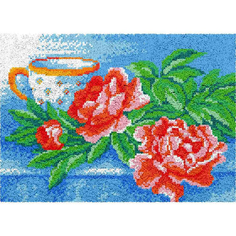 Rose Cup - (33x23in - 85x60cm) - DIY Latch Hook Kit