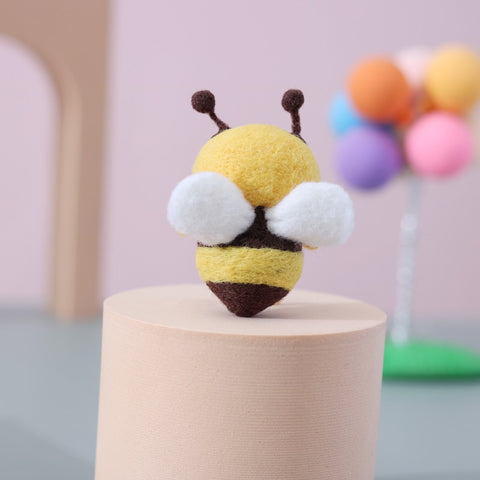 Bee - DIY Felt Painting Kit