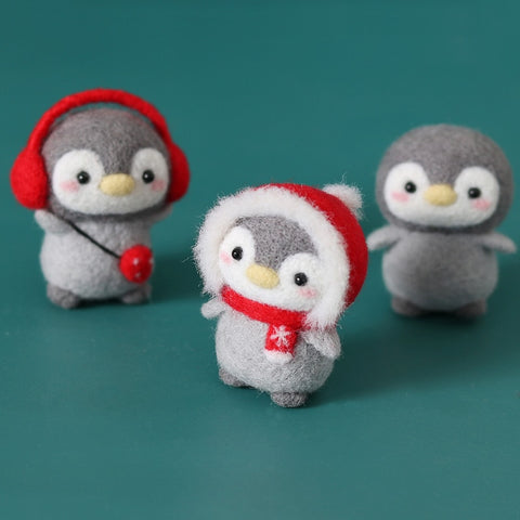 Snowy Penguin - DIY Felt Painting Kit
