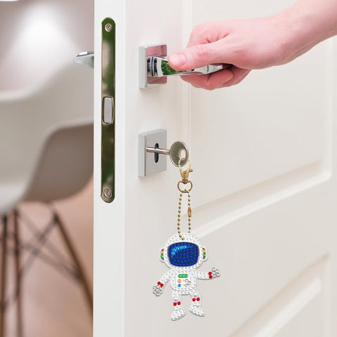 Astronaut and Rocket Keychain (5 pack) - Diamond Painting Accessories